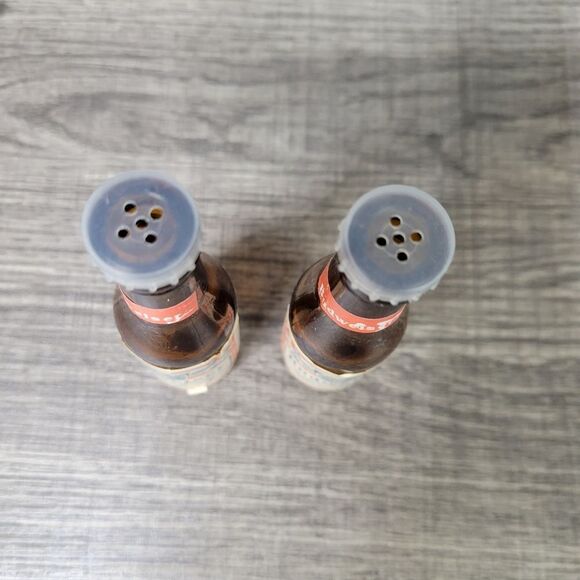 Miniature Budweiser Salt and Pepper Shaker Set - Picture 5 of 10